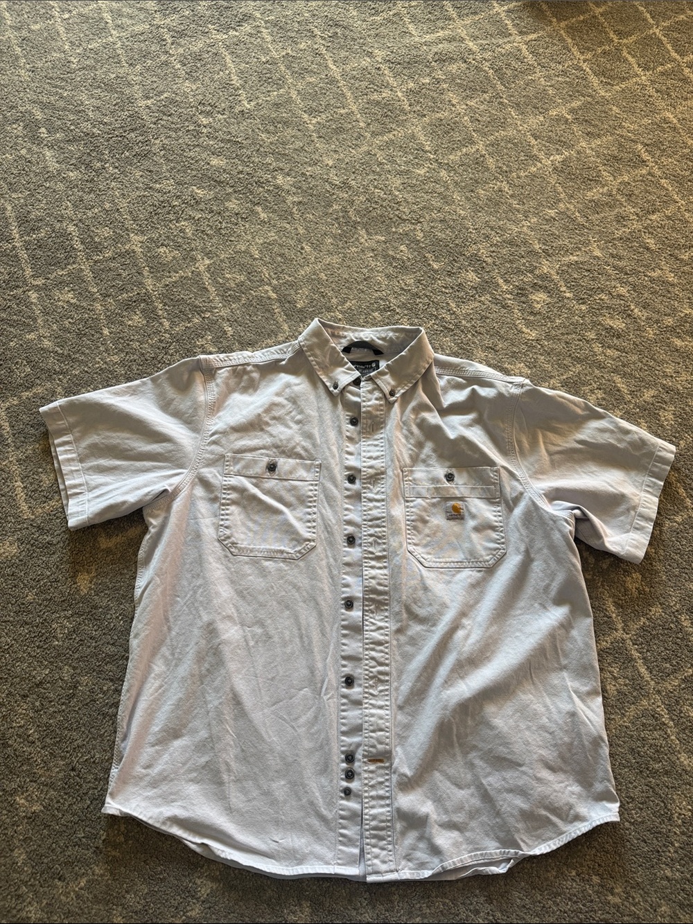 Carhartt Men's Short-Sleeve Button-Down Shirt in Light Gray